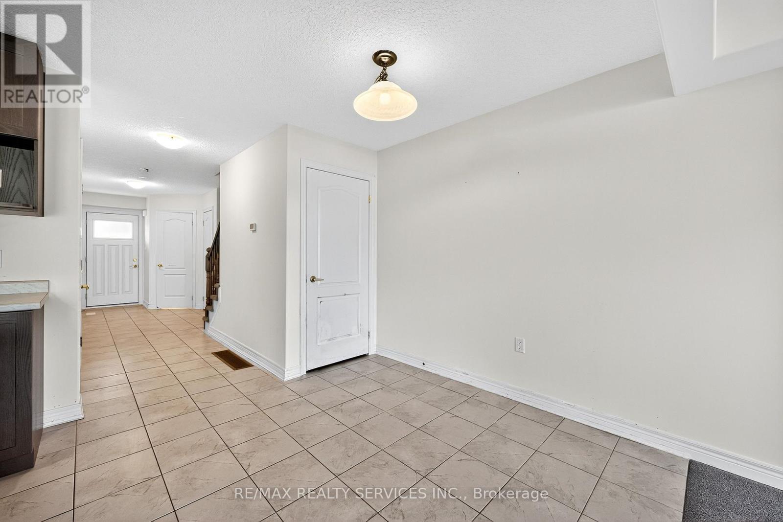 119 Stan Baker Boulevard, Grey Highlands, Ontario  N0C 1H0 - Photo 13 - X12612988