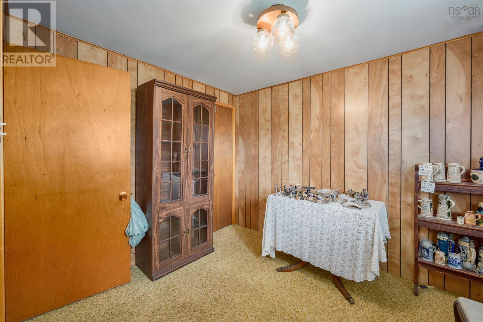 18 Shaw Avenue, Yarmouth, Nova Scotia B5A 2T9 - Photo 14 - 202518398