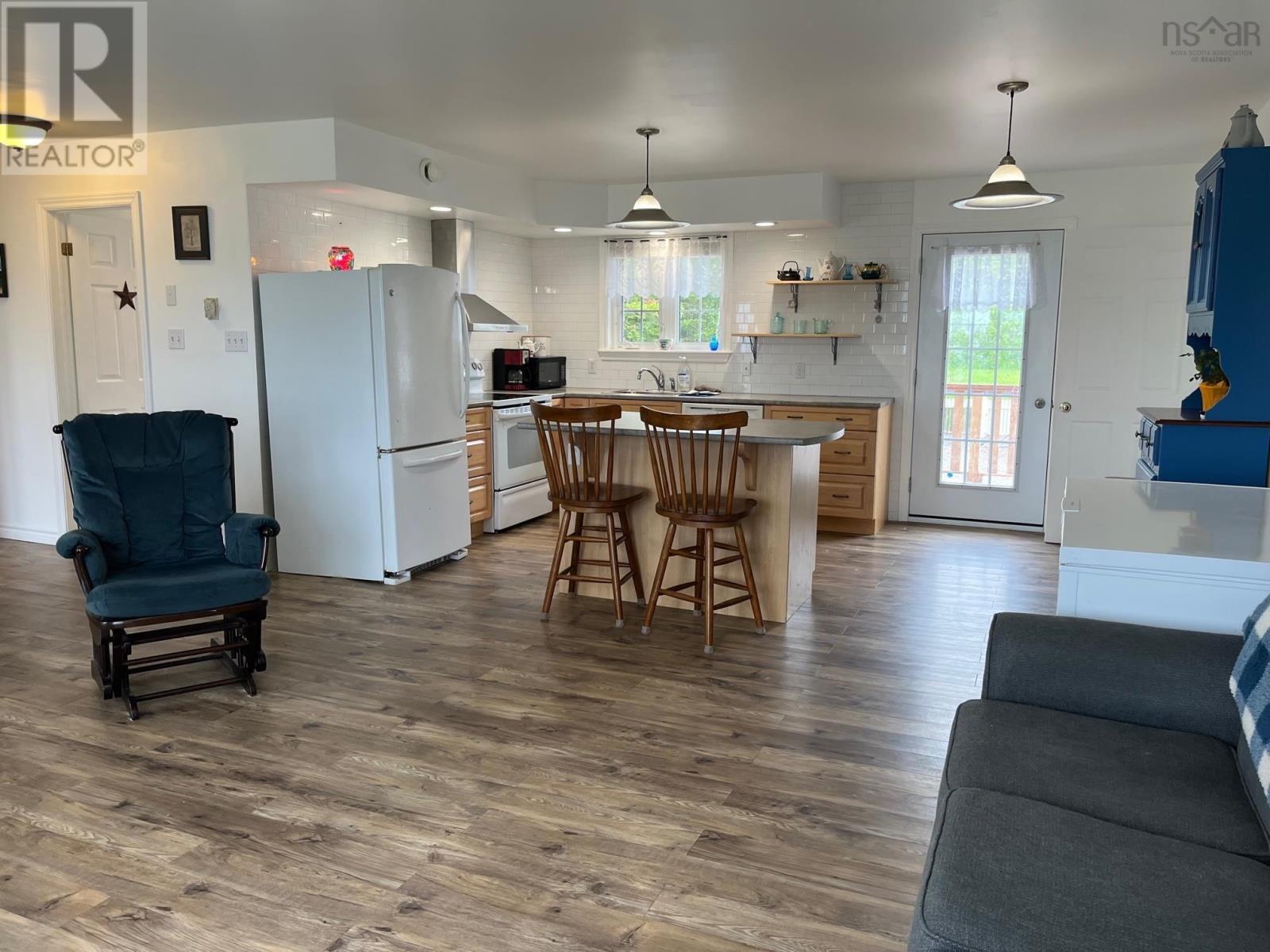 49 Big Baddeck Road, Baddeck, Nova Scotia  B0E 1B0 - Photo 6 - 202521924