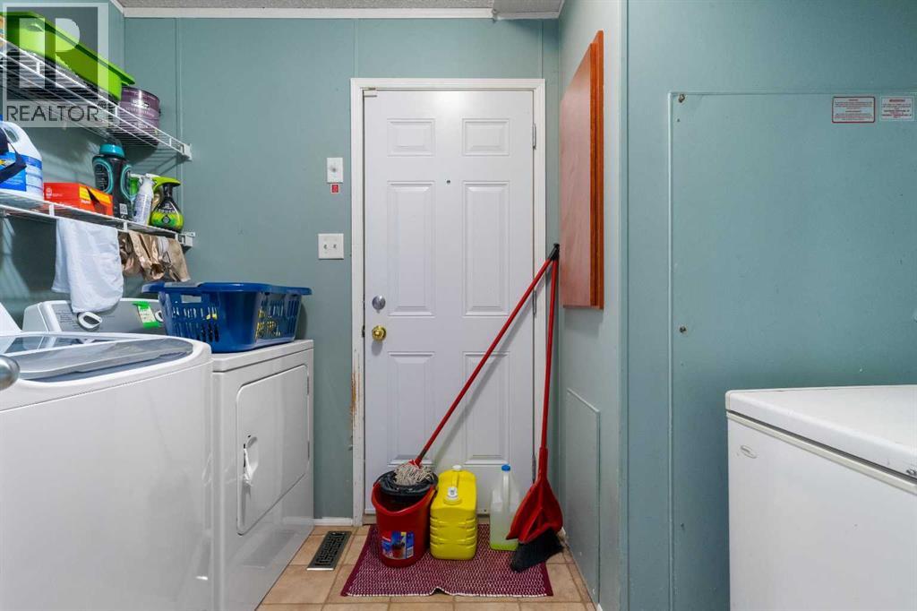 8621 89 Street, Grande Prairie, Alberta T8X 1V7 - Photo 11 - A2273852