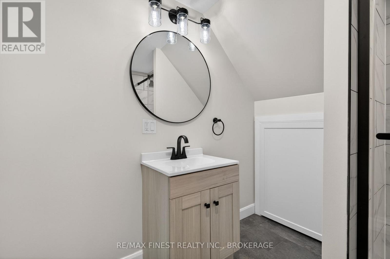 62 Abbey Dale Court, Kingston, Ontario  K7K 5W9 - Photo 24 - X12613146