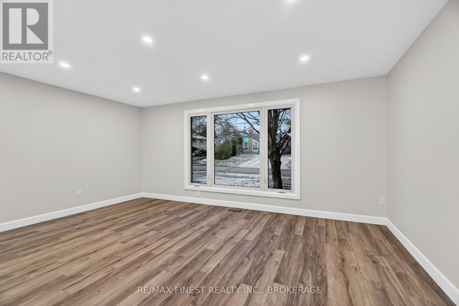 62 Abbey Dale Court, Kingston, Ontario  K7K 5W9 - Photo 9 - X12613146