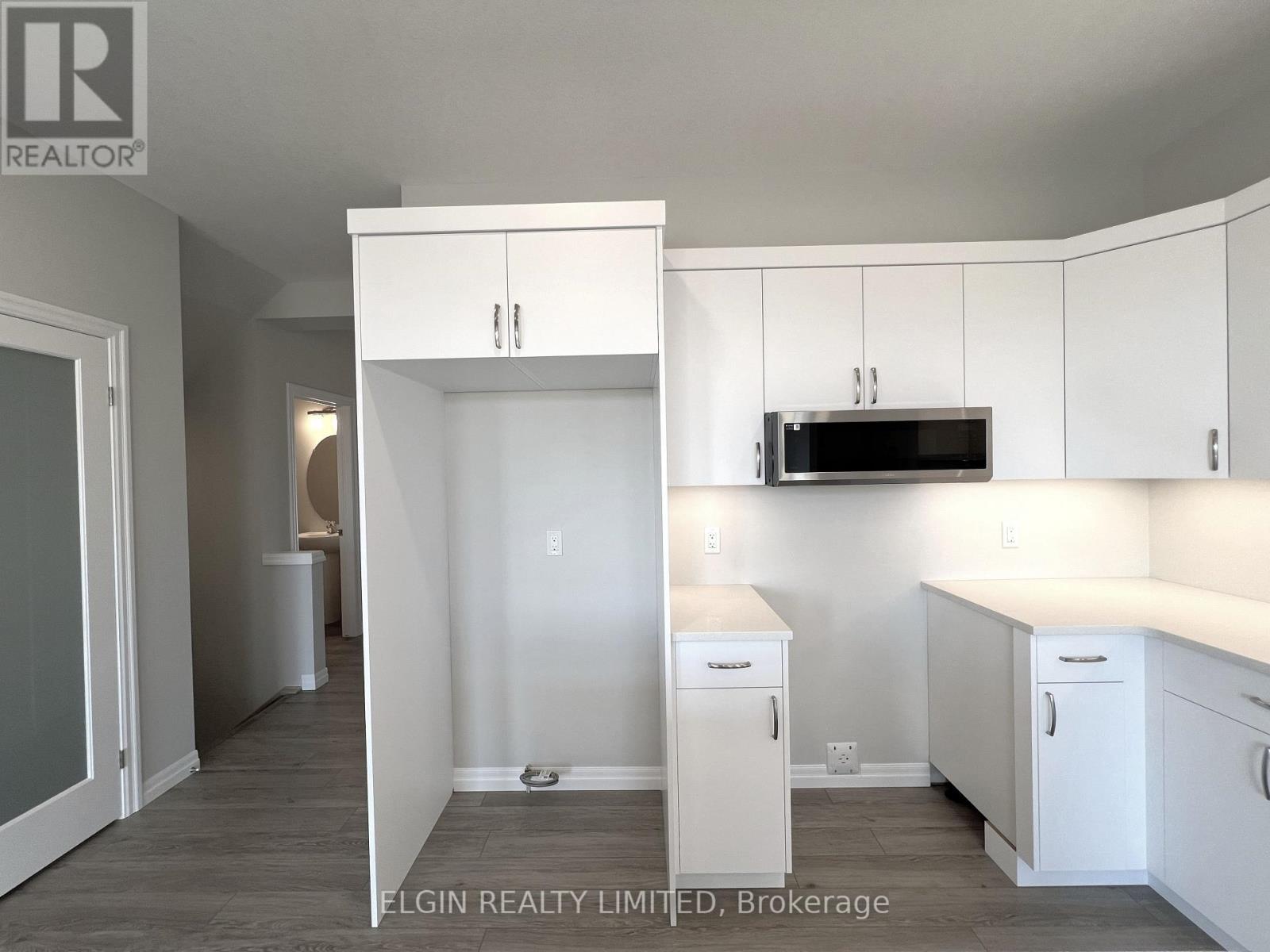 73 Braun Avenue, Tillsonburg, Ontario  N4G 0K4 - Photo 9 - X12613080