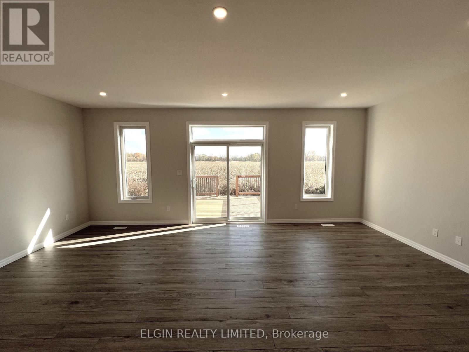 75 Braun Avenue, Tillsonburg, Ontario  N4G 0K4 - Photo 13 - X12613084