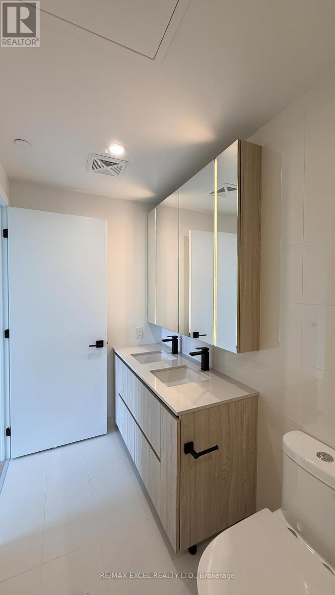 901 - 699 Sheppard Avenue E, Toronto (Bayview Village), Ontario  M2K 0J5 - Photo 16 - C12578460