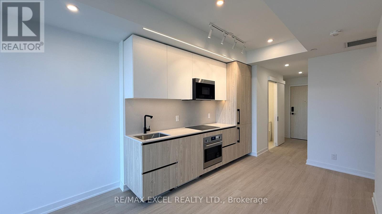 901 - 699 Sheppard Avenue E, Toronto (Bayview Village), Ontario  M2K 0J5 - Photo 5 - C12578460