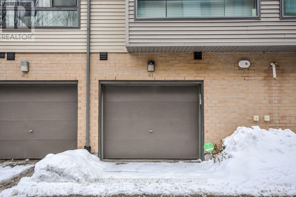 41 - 369 Essa Road, Barrie, Ontario  L4N 9C8 - Photo 2 - S12608434