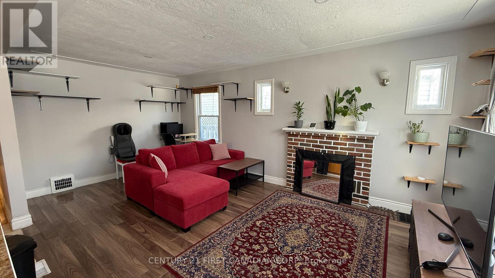 93 Elgin Street, London East, Ontario  N5Z 2T4 - Photo 10 - X12612760