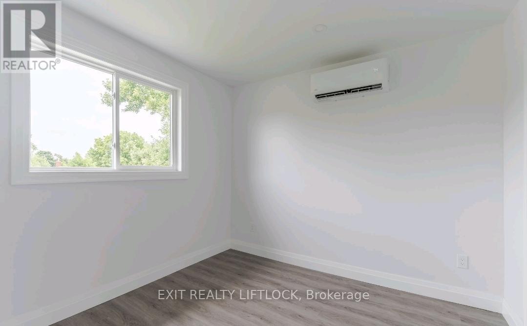 825 Cameron Street, Peterborough, Ontario  K9J 4A2 - Photo 13 - X12613124