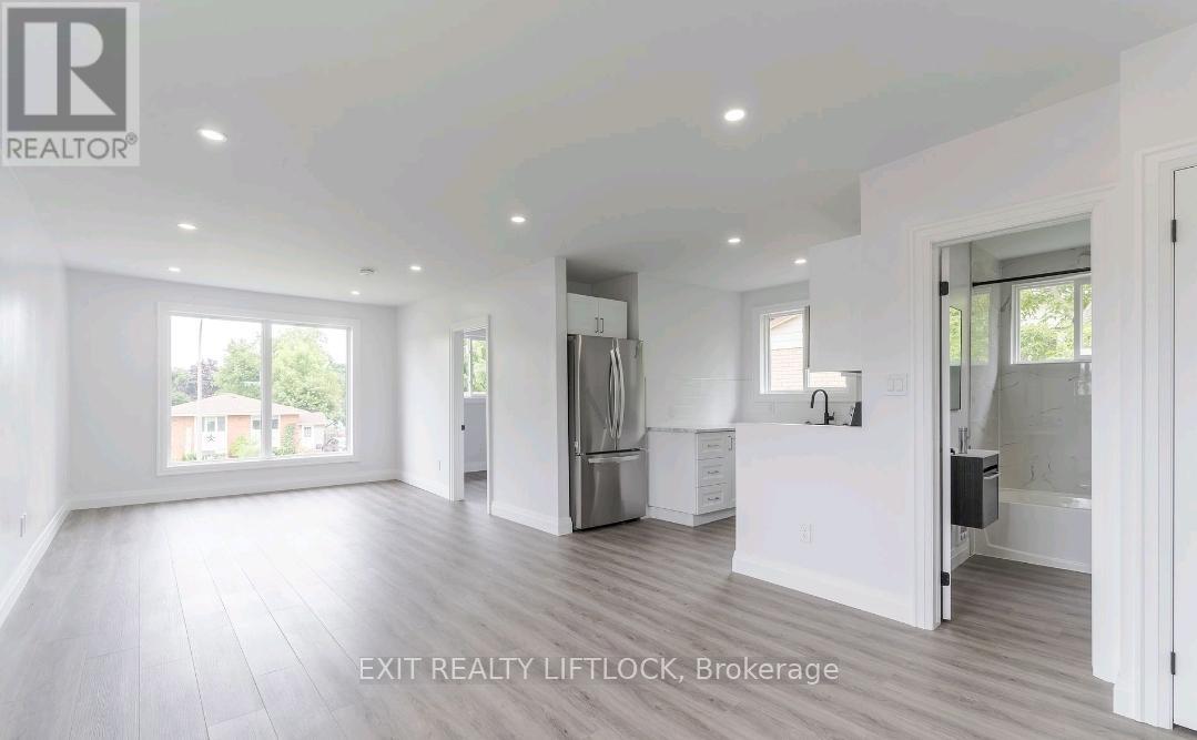 825 Cameron Street, Peterborough, Ontario  K9J 4A2 - Photo 5 - X12613124