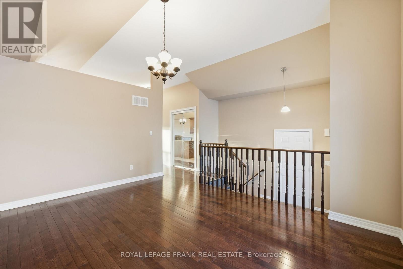 7 Brock Street, Kawartha Lakes, Ontario  K9V 0B9 - Photo 10 - X12613190