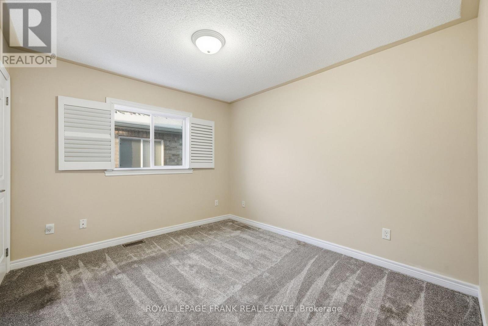 7 Brock Street, Kawartha Lakes, Ontario  K9V 0B9 - Photo 28 - X12613190