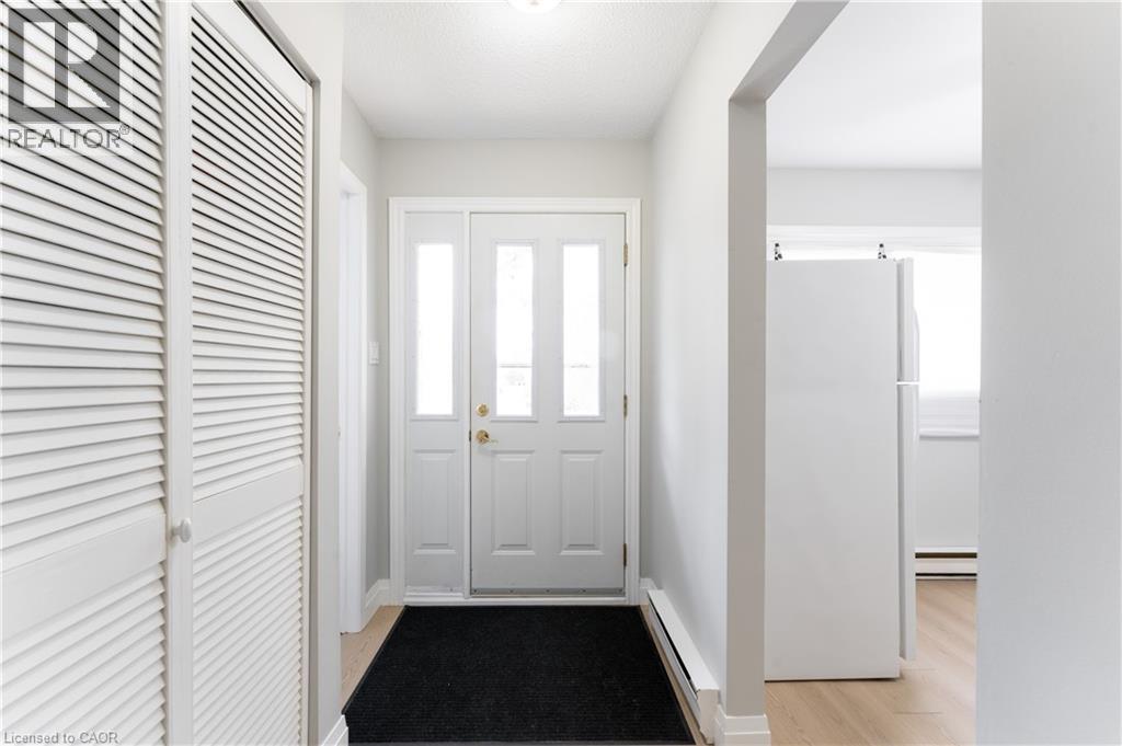 2050 Upper Middle Road Unit# 165, Burlington, Ontario  L7P 3R9 - Photo 7 - 40784677