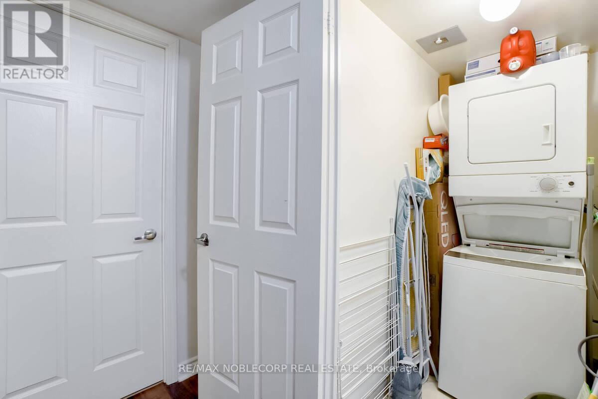 807 - 19 Grand Trunk Crescent, Toronto, Ontario  M5J 3A3 - Photo 14 - C12613000