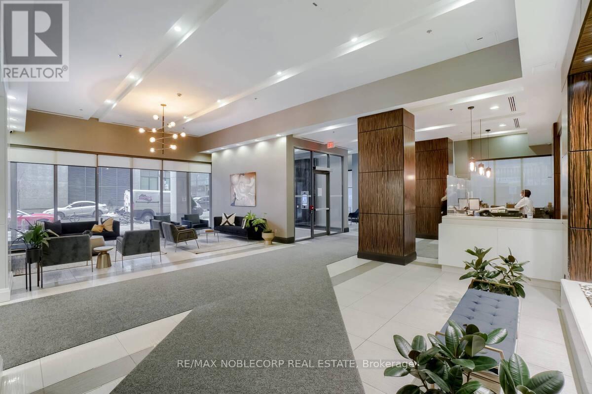 807 - 19 Grand Trunk Crescent, Toronto, Ontario  M5J 3A3 - Photo 20 - C12613000