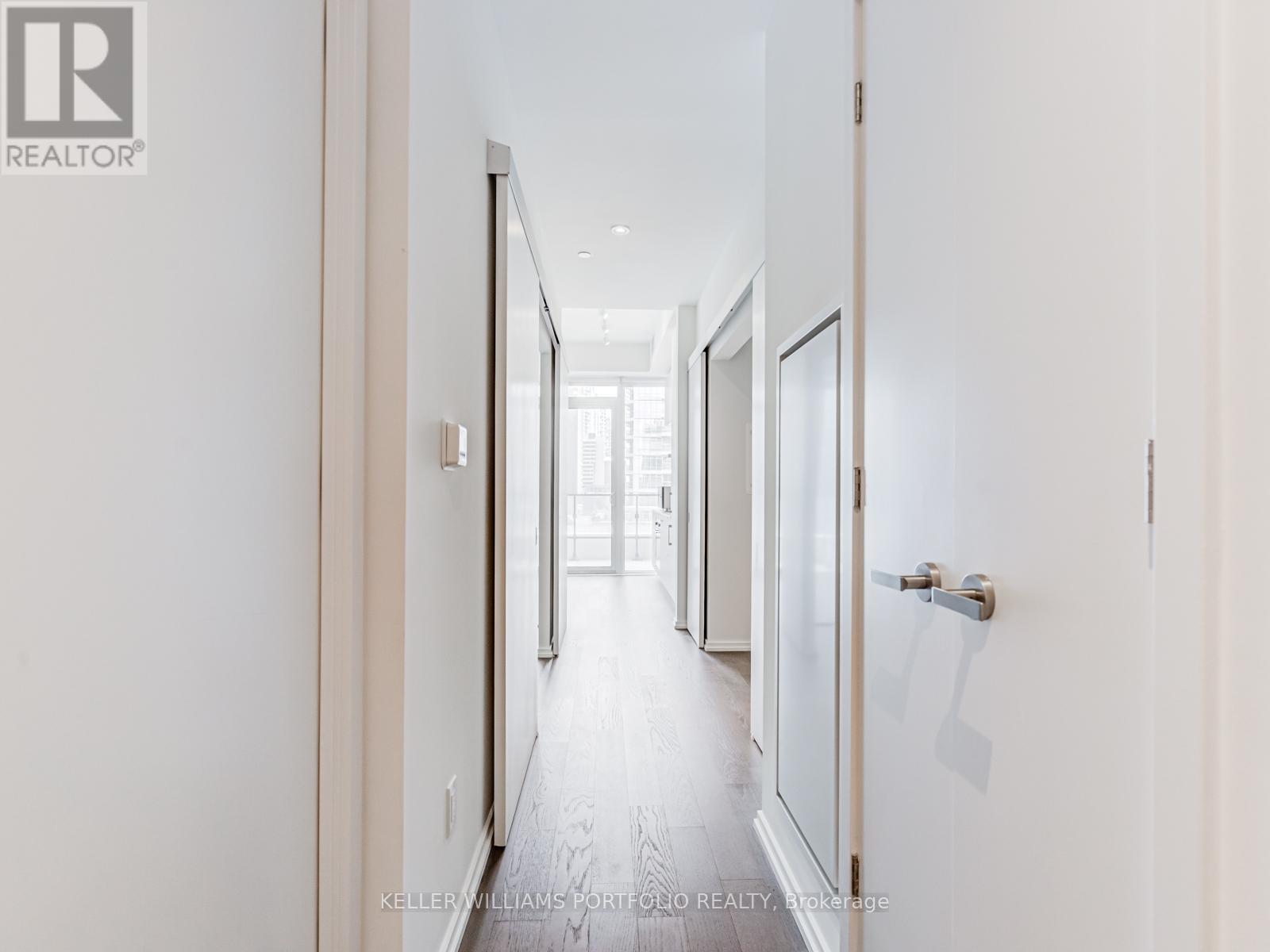 1013 - 5 Soudan Avenue, Toronto, Ontario  M4S 0B1 - Photo 2 - C12613156