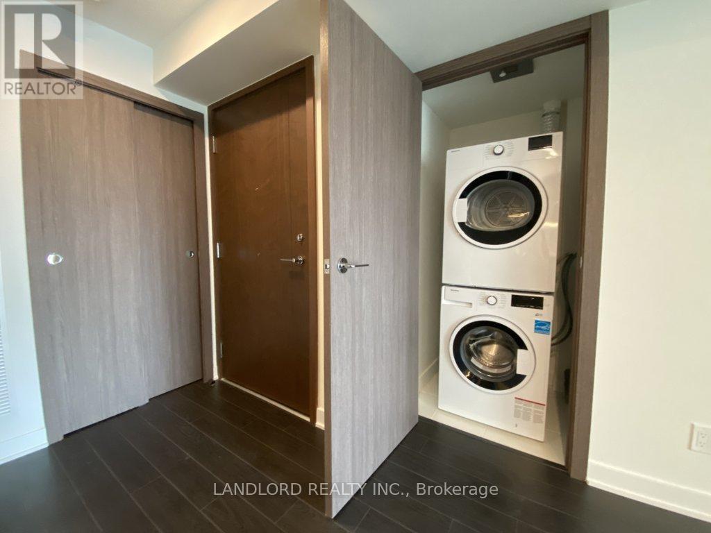 1011 - 17 Bathurst Street, Toronto, Ontario  M5V 1A5 - Photo 15 - C12613160