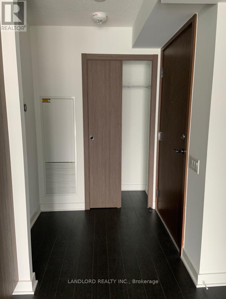 1011 - 17 Bathurst Street, Toronto, Ontario  M5V 1A5 - Photo 16 - C12613160