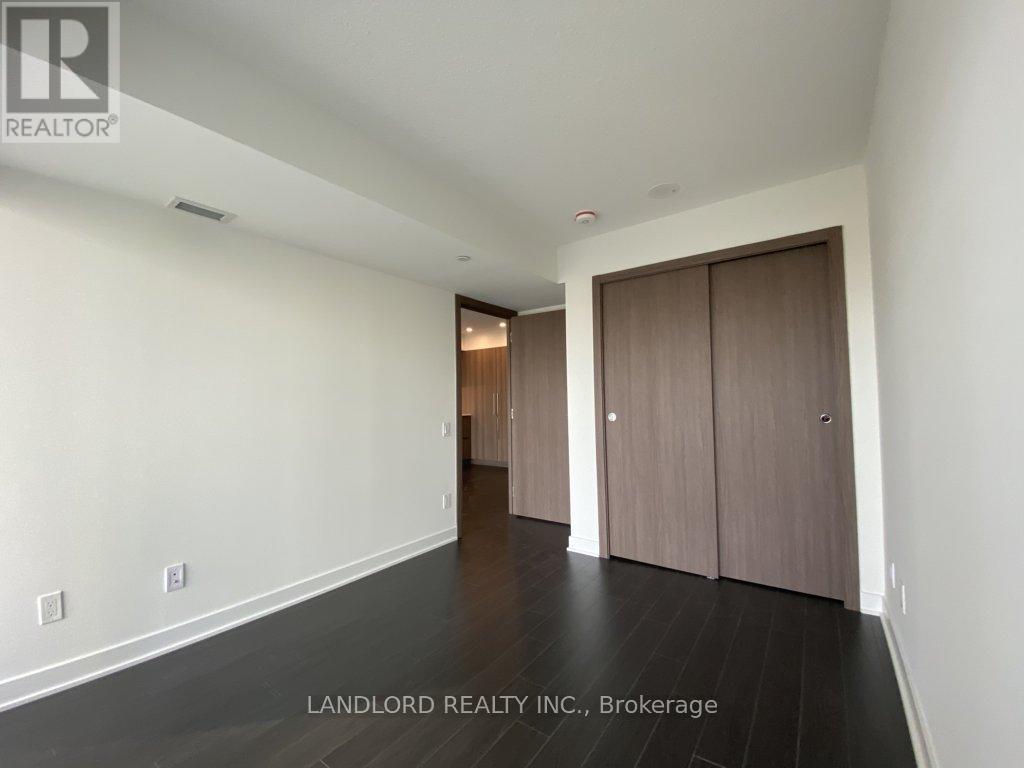 1011 - 17 Bathurst Street, Toronto, Ontario  M5V 1A5 - Photo 9 - C12613160