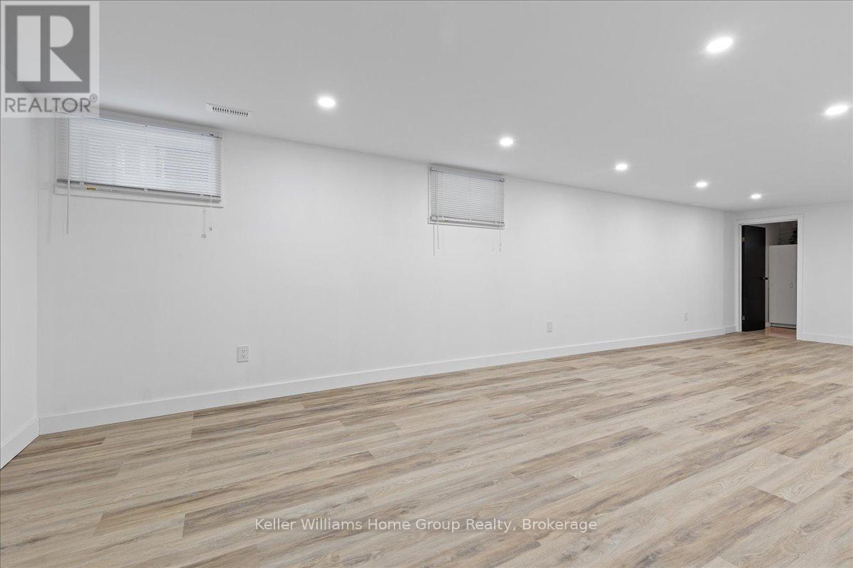 132 June Street, Hamilton (Greeningdon), Ontario  L9A 2R9 - Photo 29 - X12613122