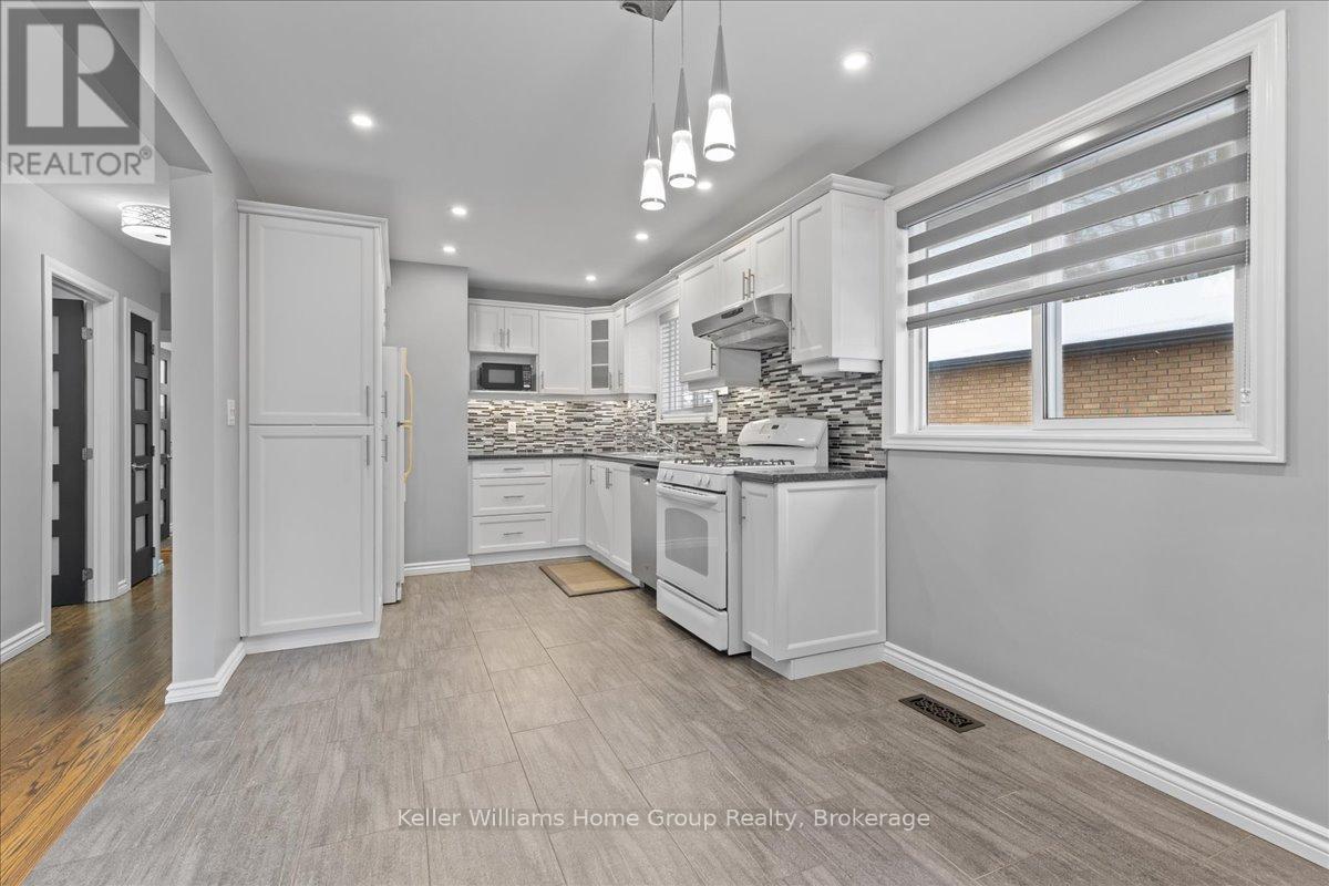 132 June Street, Hamilton (Greeningdon), Ontario  L9A 2R9 - Photo 10 - X12613122