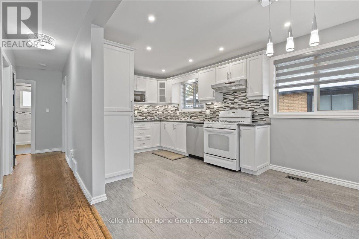 132 June Street, Hamilton (Greeningdon), Ontario  L9A 2R9 - Photo 12 - X12613122