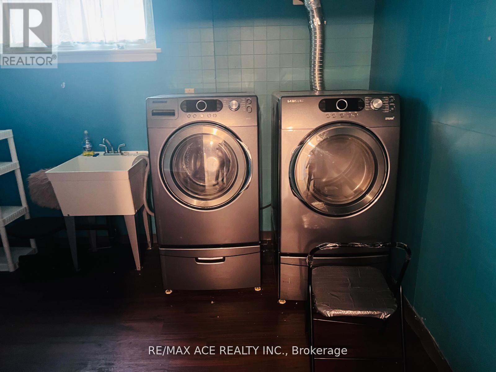 Bsmt - 15 Sedgemount Drive, Toronto (Woburn), Ontario  M1H 1X2 - Photo 10 - E12613052