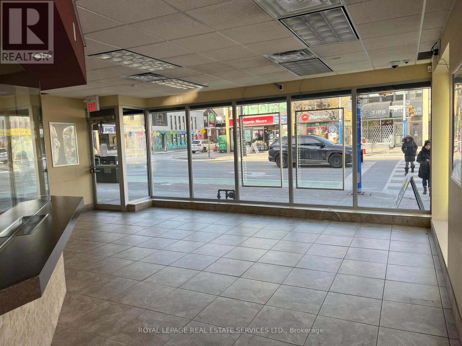 Ground - 851 Danforth Avenue, Toronto, Ontario  M4J 1L2 - Photo 3 - E12613164