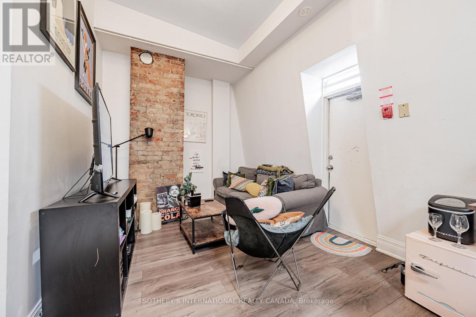 3 - 212 Carlton Street, Toronto, Ontario  M5A 2L1 - Photo 12 - C12613176