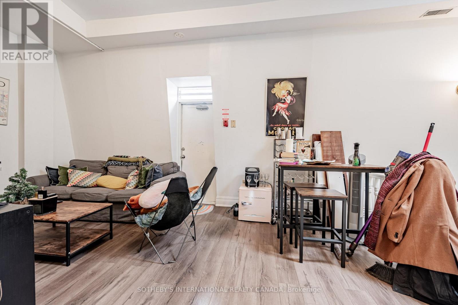 3 - 212 Carlton Street, Toronto, Ontario  M5A 2L1 - Photo 15 - C12613176