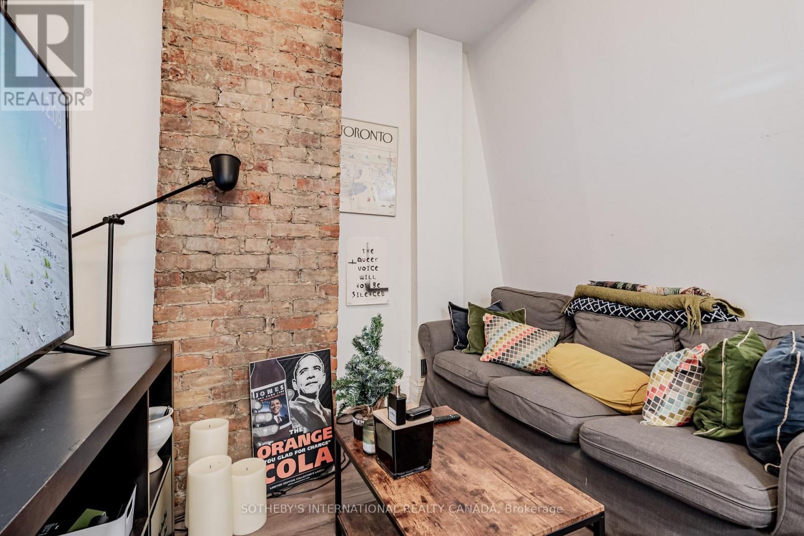 3 - 212 Carlton Street, Toronto, Ontario  M5A 2L1 - Photo 17 - C12613176