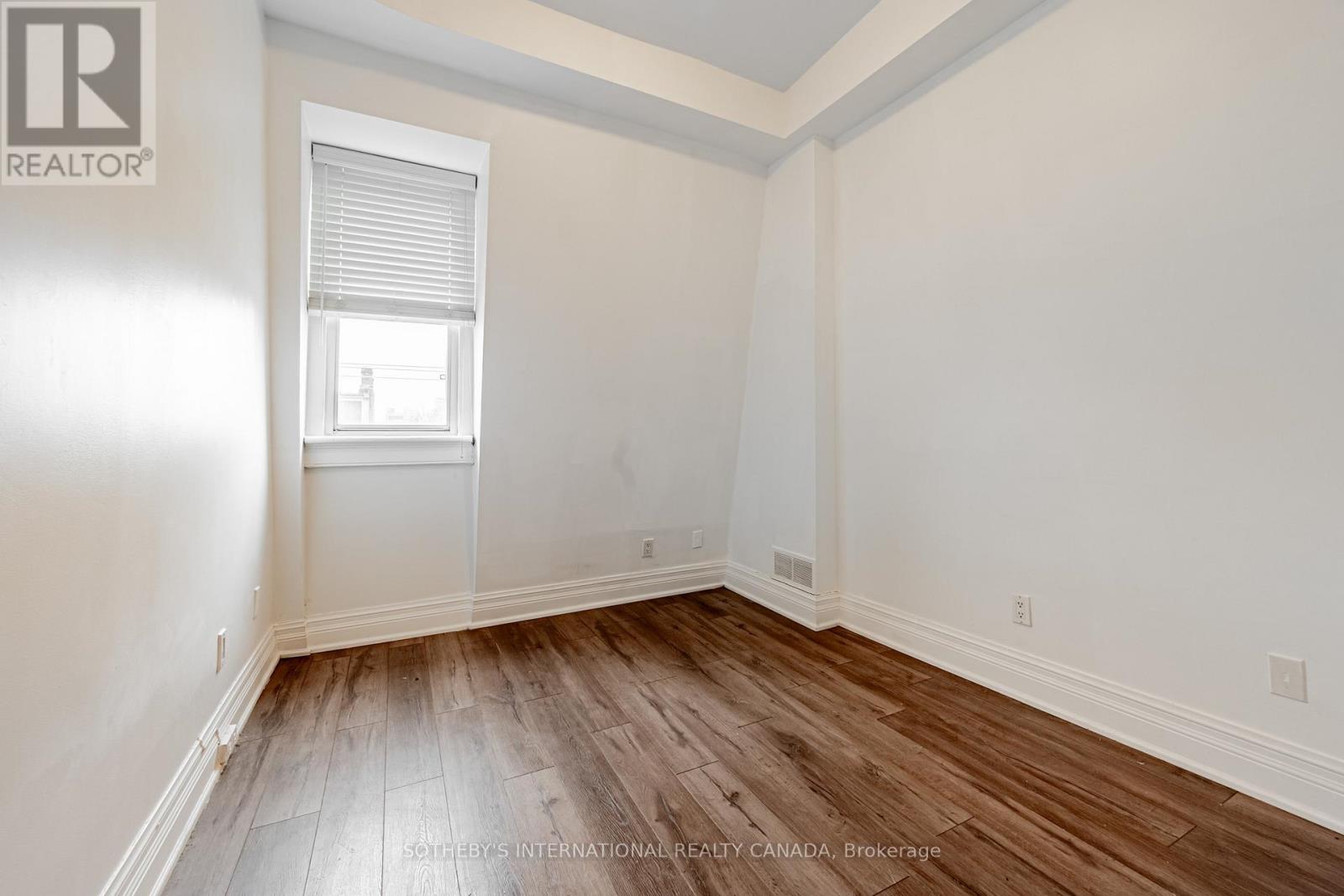 3 - 212 Carlton Street, Toronto, Ontario  M5A 2L1 - Photo 21 - C12613176