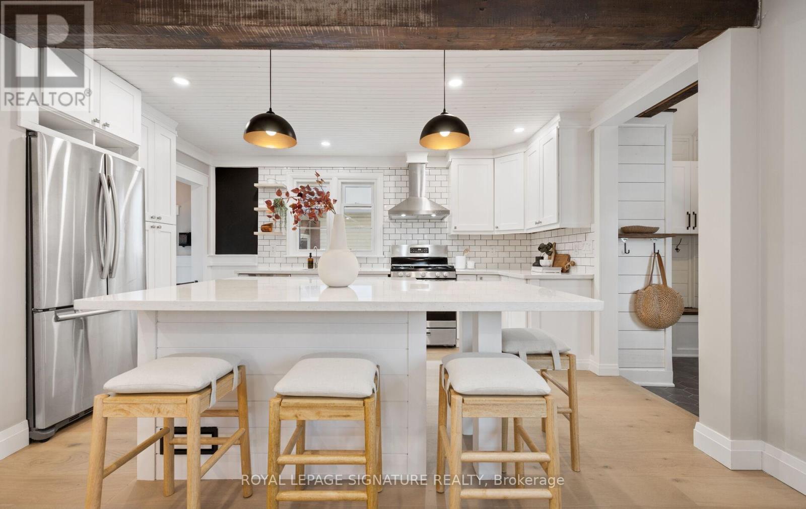 122 Queen Street, Barrie (Codrington), Ontario  L4M 1Z5 - Photo 16 - S12613008