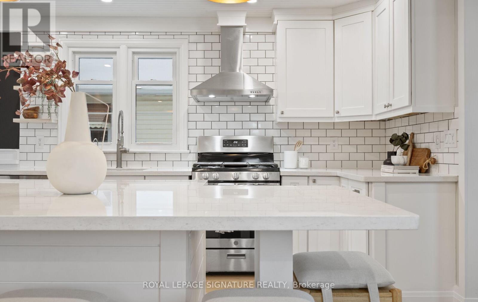 122 Queen Street, Barrie (Codrington), Ontario  L4M 1Z5 - Photo 17 - S12613008