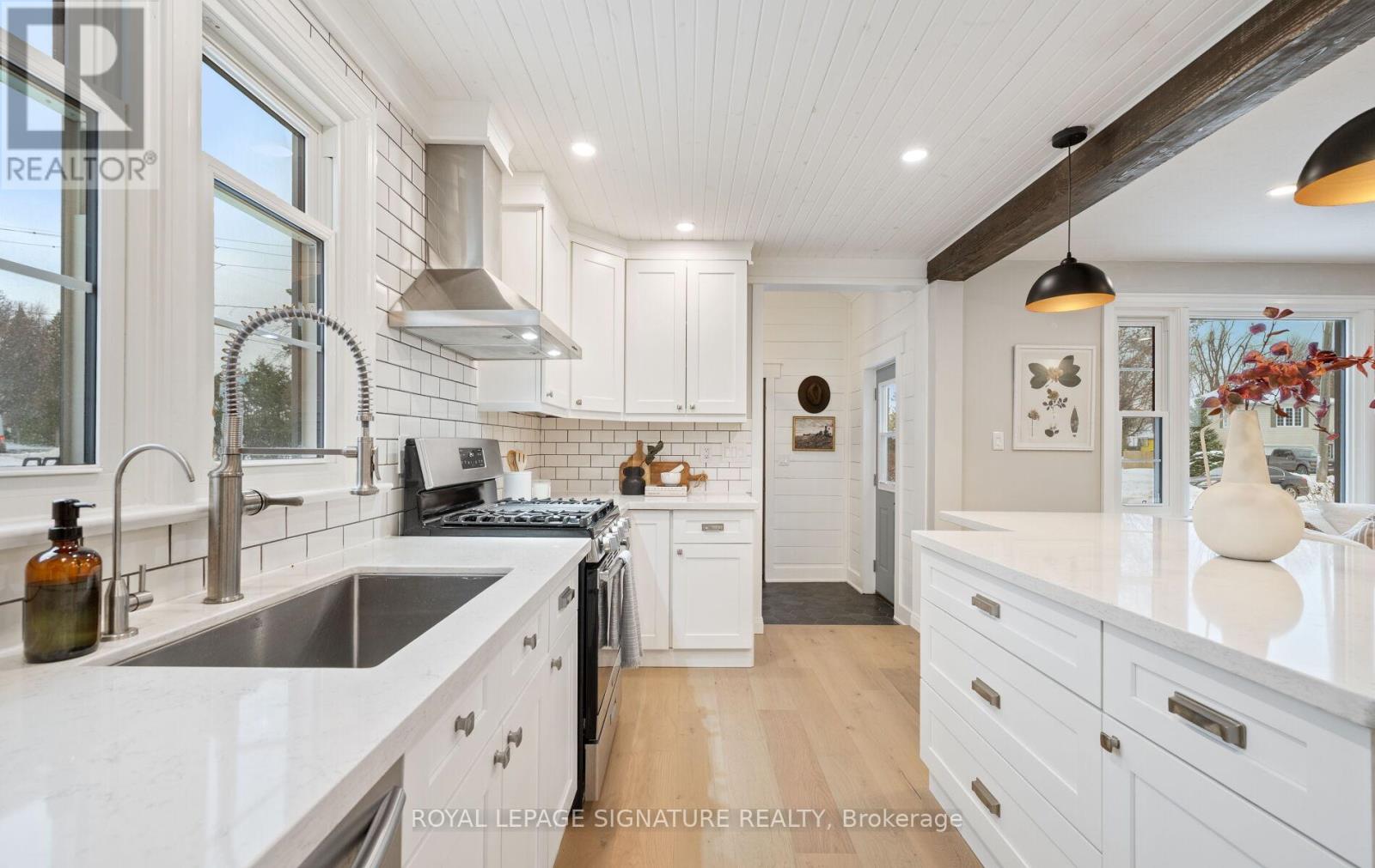 122 Queen Street, Barrie (Codrington), Ontario  L4M 1Z5 - Photo 20 - S12613008