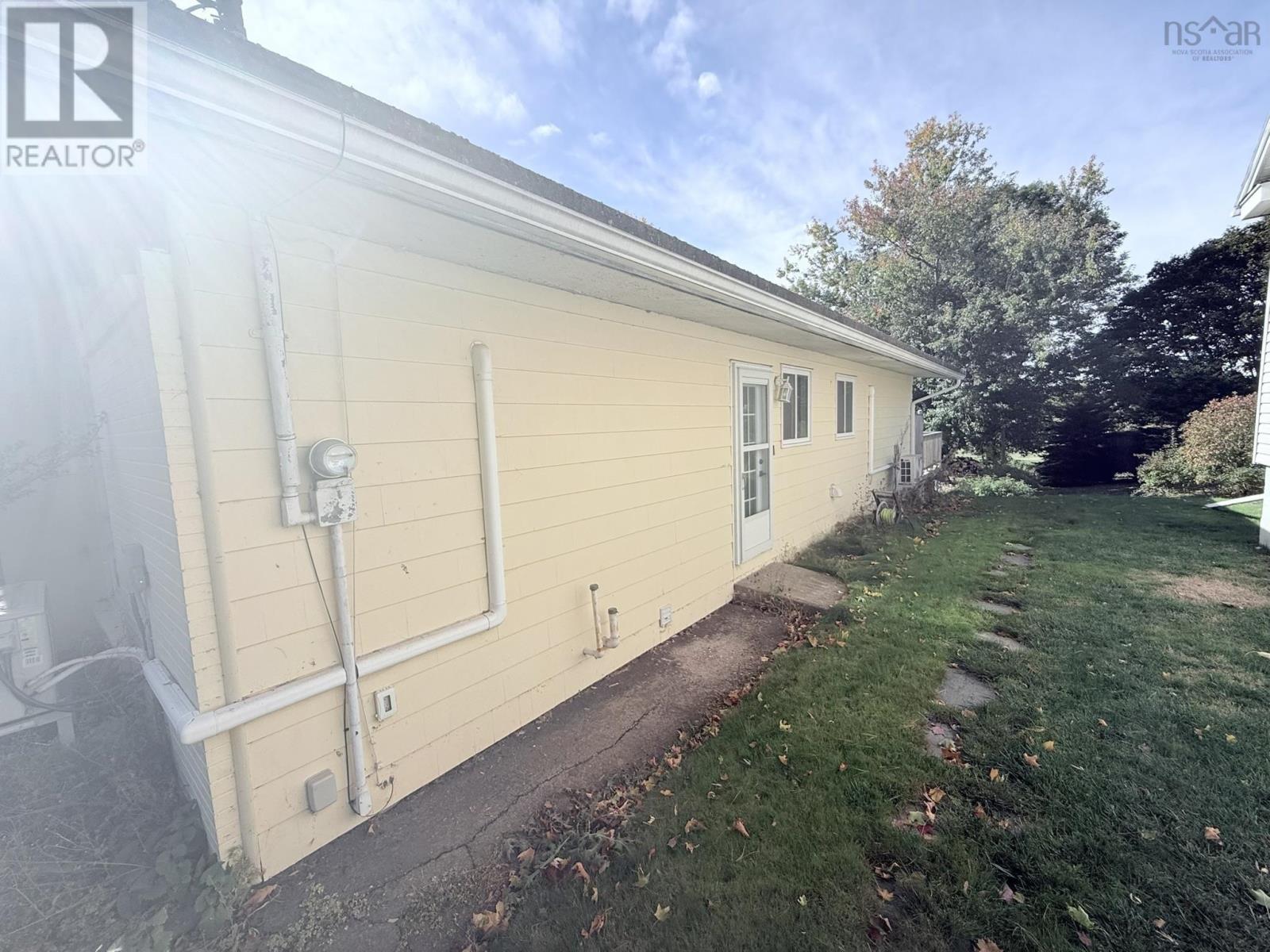 84 Roosevelt Avenue, Truro, Nova Scotia  B2N 1B6 - Photo 4 - 202525940