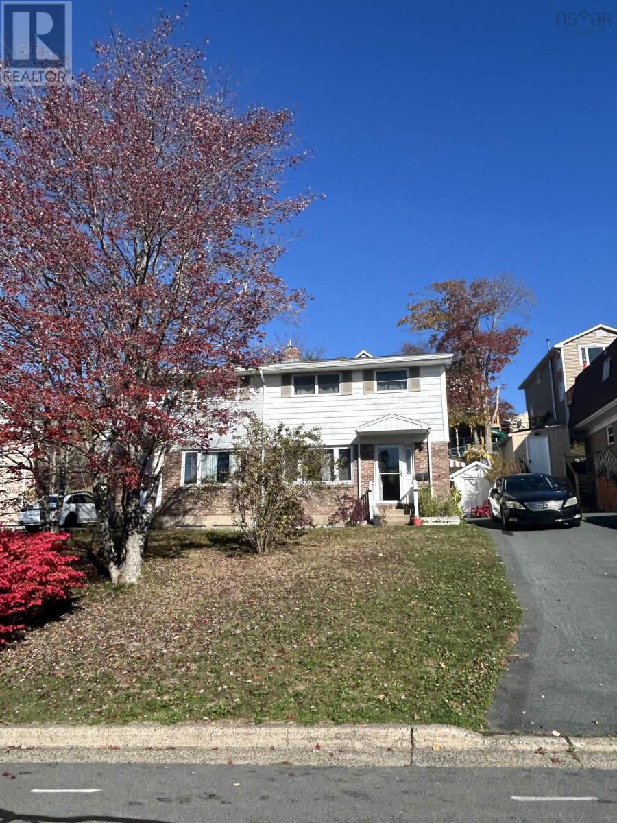 52 Regal Road, Dartmouth, Nova Scotia  B2W 4H6 - Photo 2 - 202528928