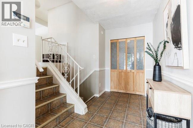 45 Fonthill Road, Hamilton, Ontario L9C 6A1 - Photo 8 - 40769107