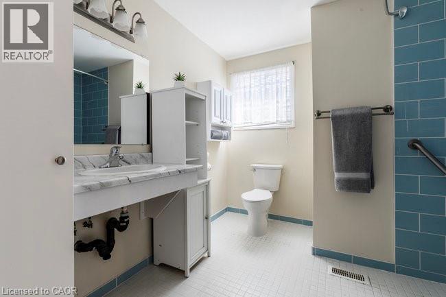 45 Fonthill Road, Hamilton, Ontario L9C 6A1 - Photo 26 - 40769107