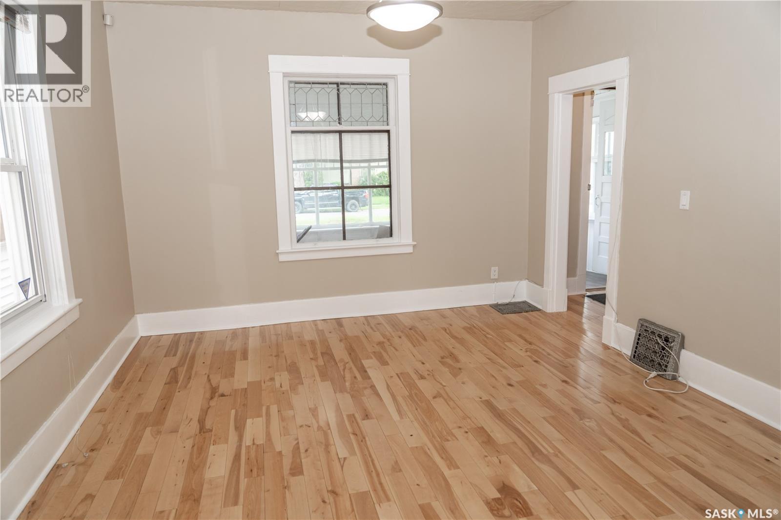 409 29th Street W, Saskatoon, Saskatchewan  S7L 0M3 - Photo 6 - SK025409