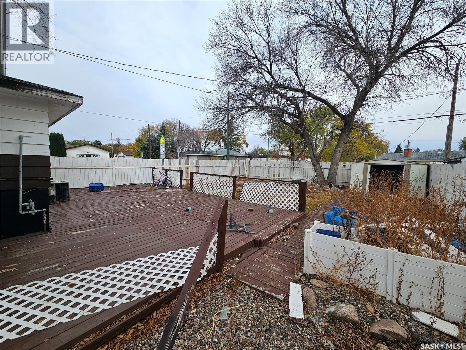 1066 Montgomery Street, Moose Jaw, Saskatchewan  S6H 2X1 - Photo 12 - SK025401