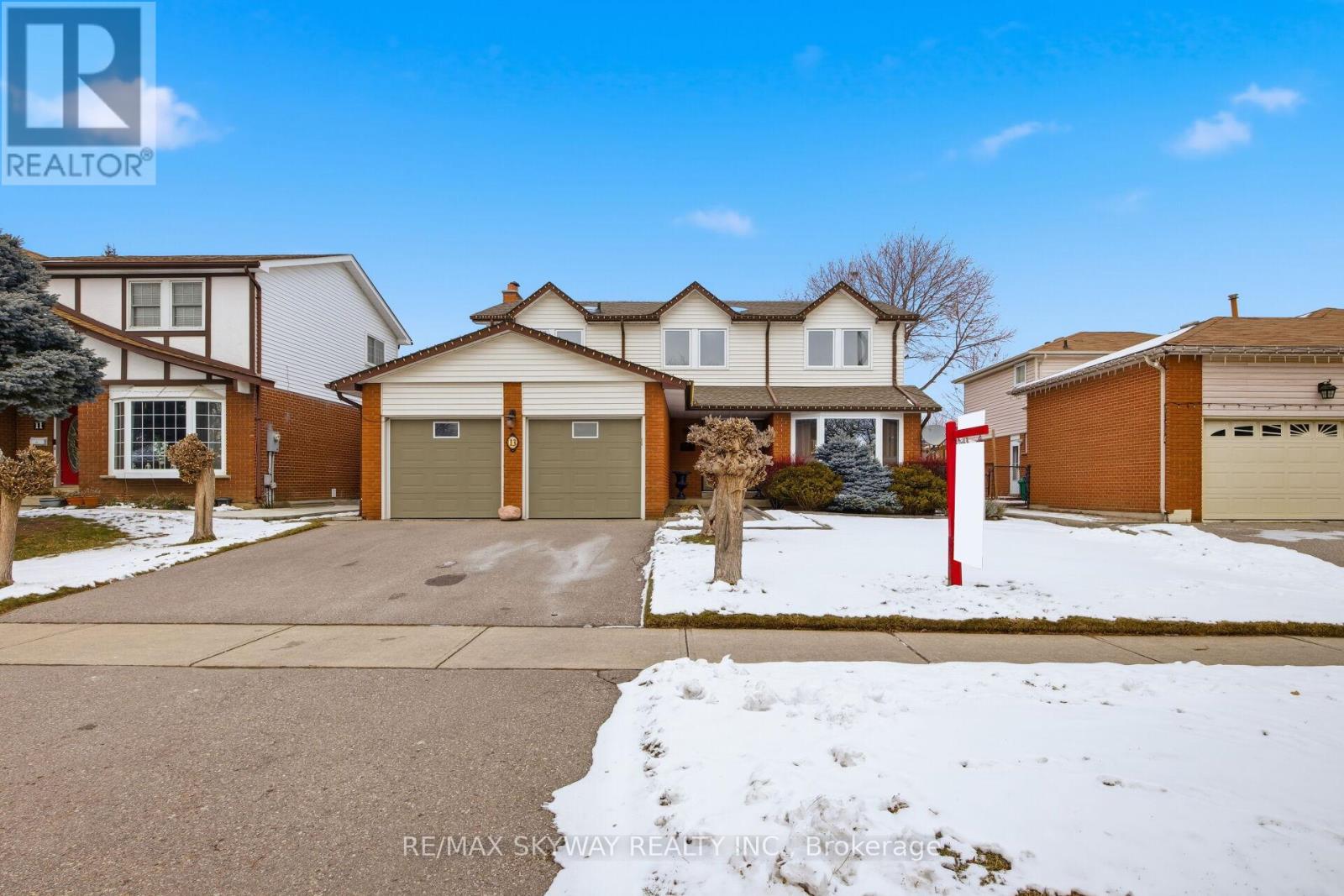13 MACKAY STREET N, Brampton, Ontario