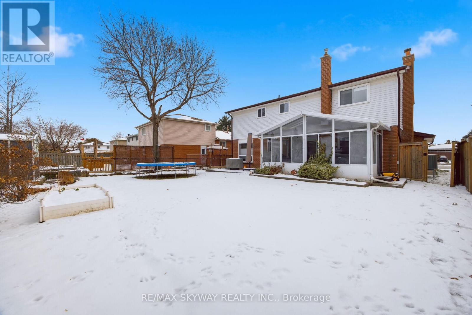 13 Mackay Street N, Brampton, Ontario  L6S 2Z9 - Photo 50 - W12613062