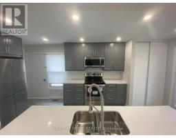 118 AVENING DRIVE, Toronto, Ontario