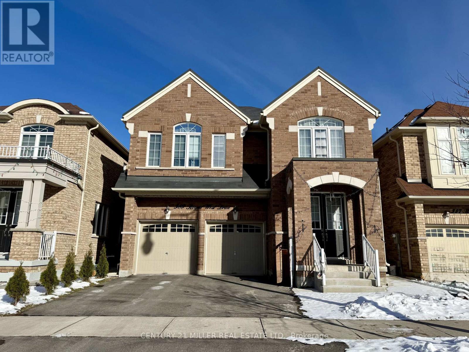 389 ROYAL WEST DRIVE, Brampton, Ontario
