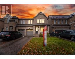 32 DADEN OAKS DRIVE, Brampton, Ontario