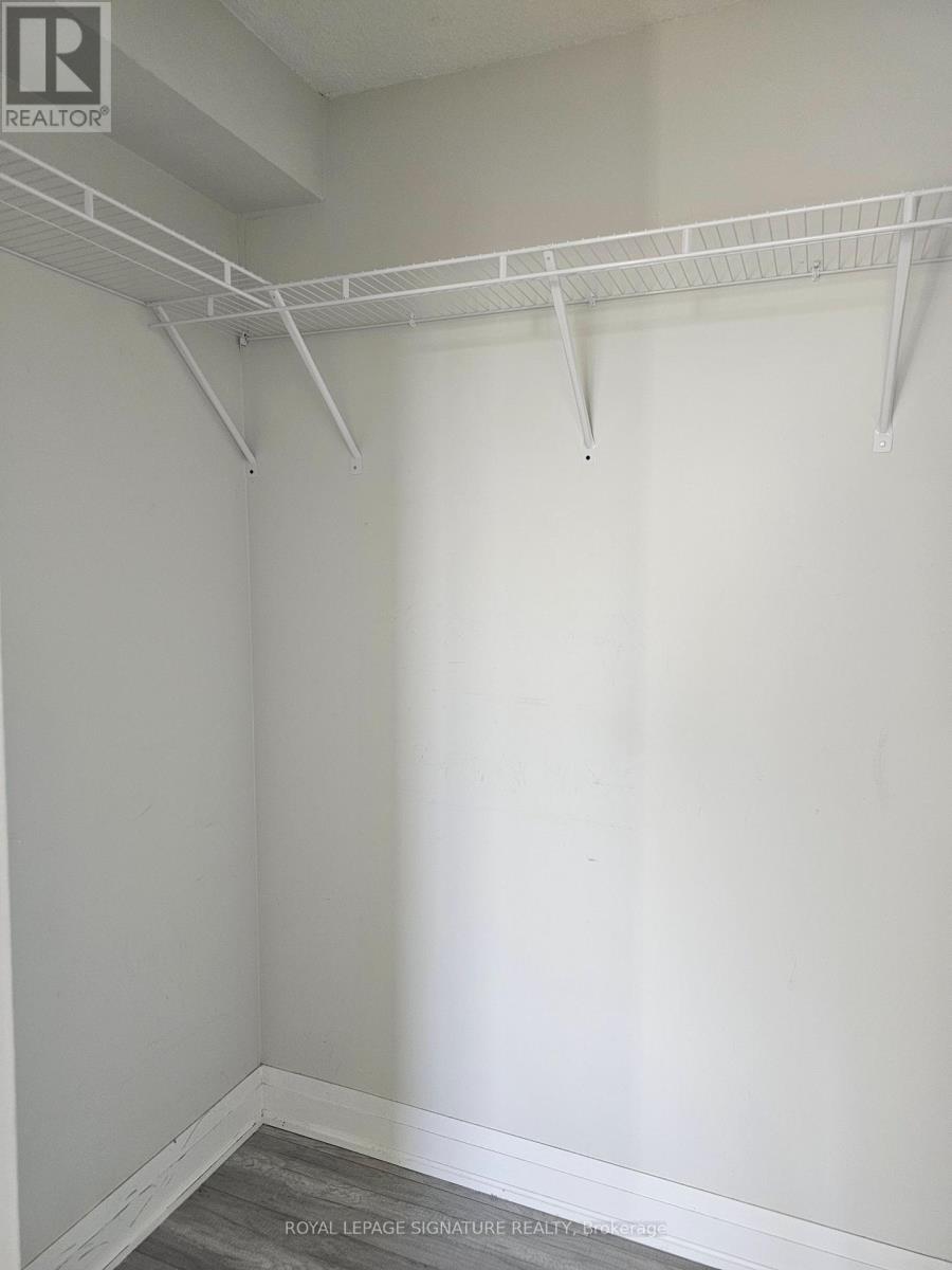 507 - 155 Hillcrest Avenue, Mississauga, Ontario  L5B 3Z2 - Photo 21 - W12613154