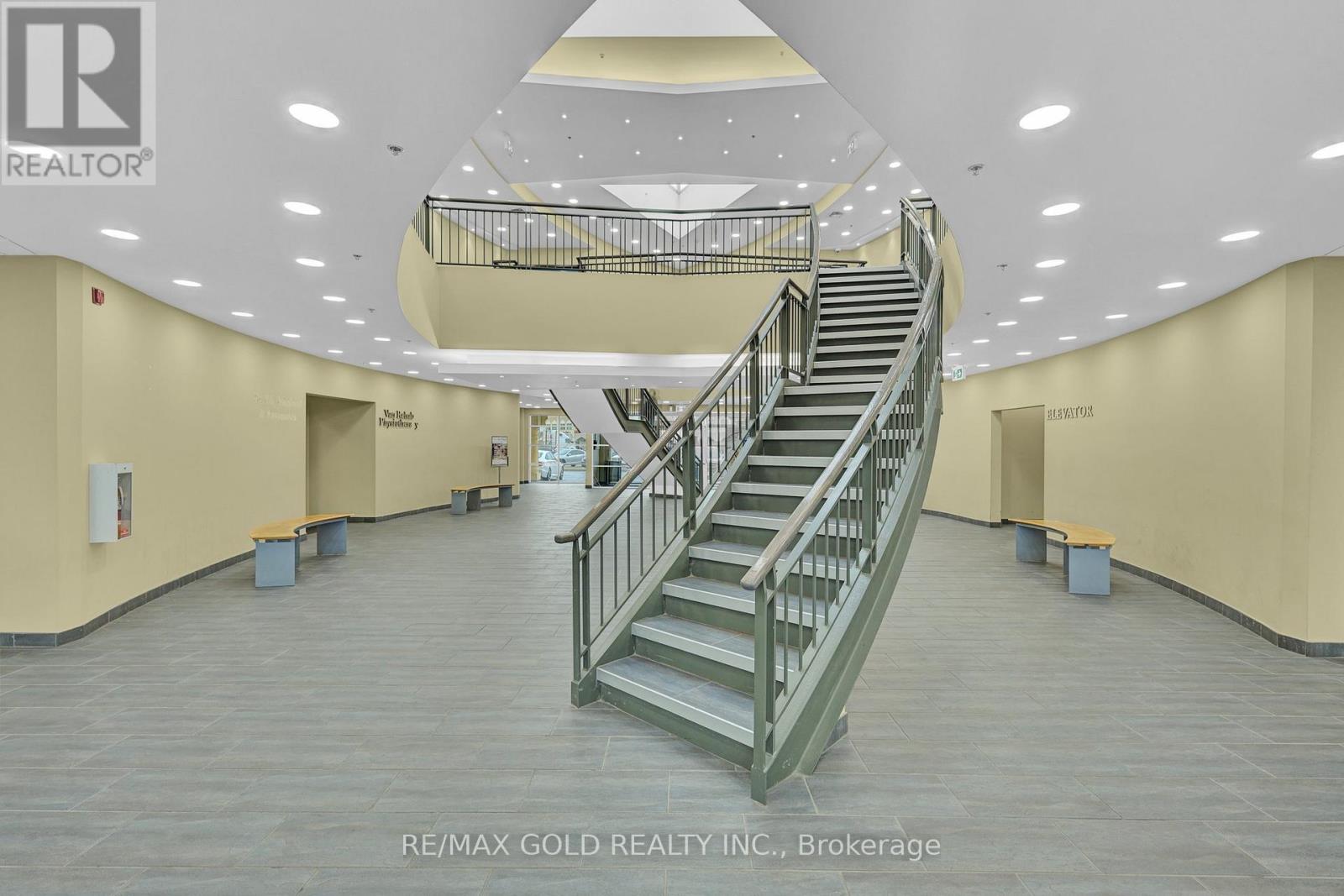 216-220 - 2980 Drew Road, Mississauga, Ontario  L4T 0A7 - Photo 17 - W12613172