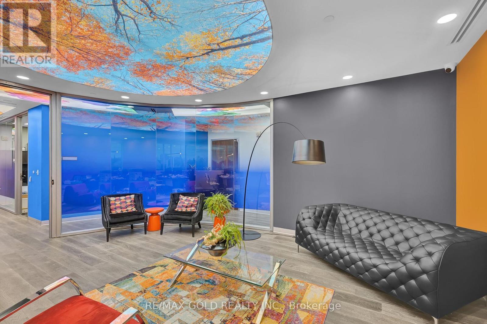 216-220 - 2980 Drew Road, Mississauga, Ontario  L4T 0A7 - Photo 8 - W12613172