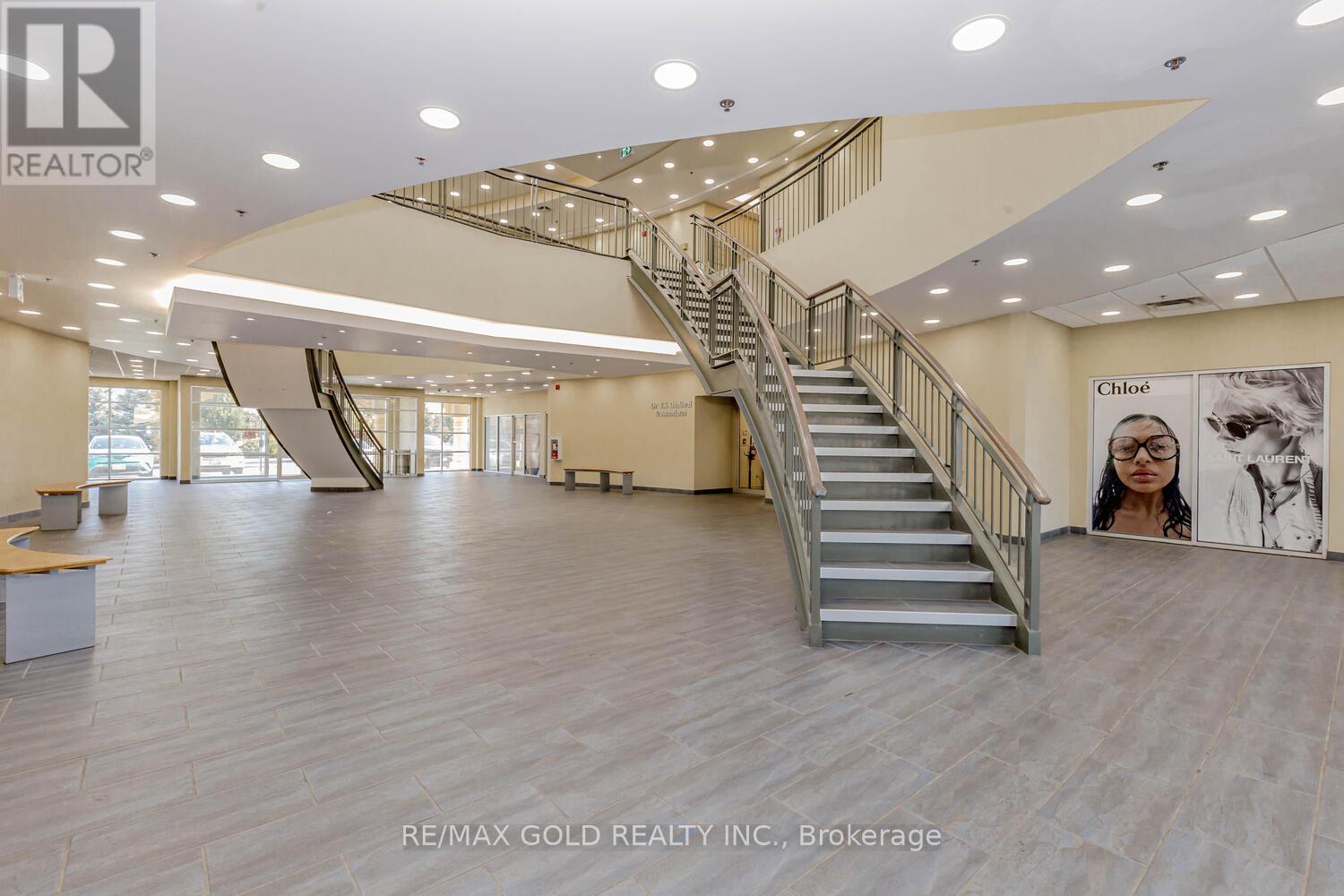 218 - 2980 Drew Road, Mississauga, Ontario  L4T 0A7 - Photo 2 - W12613178